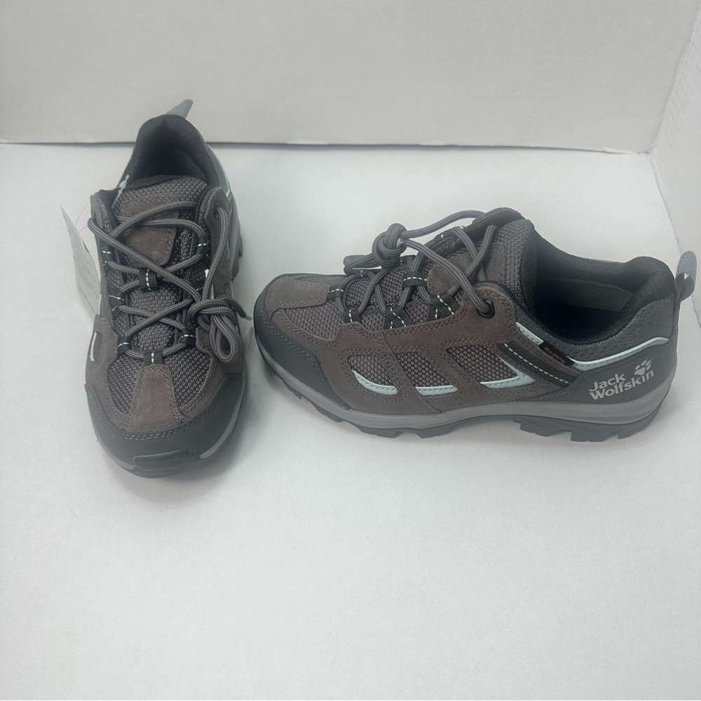 Jack Wolfskin Women's Vojo 3 Texapore Low W Outdoor Shoes, 6.5 US *New In Box*